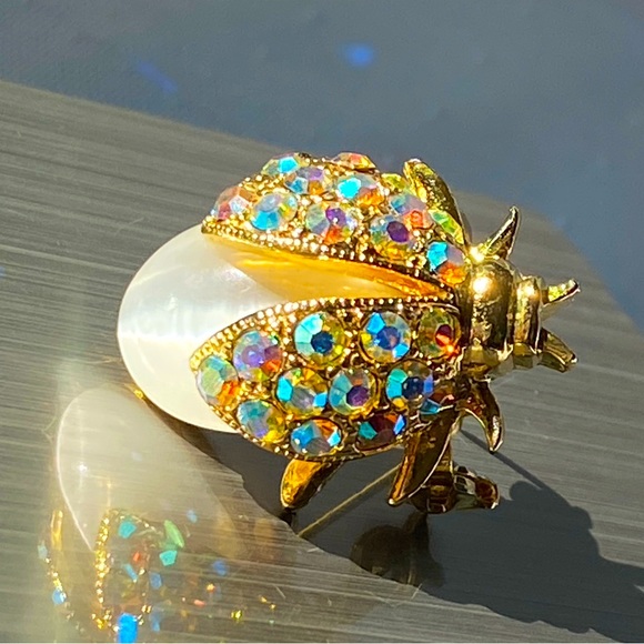 Aurora Borealis Crystal Rhinestone Gold Tone Bug Brooch Pin - Picture 2 of 13